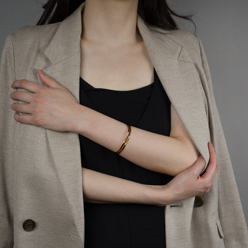 Stéelgenic メビウスバングル MOEBIUS|BRN9122