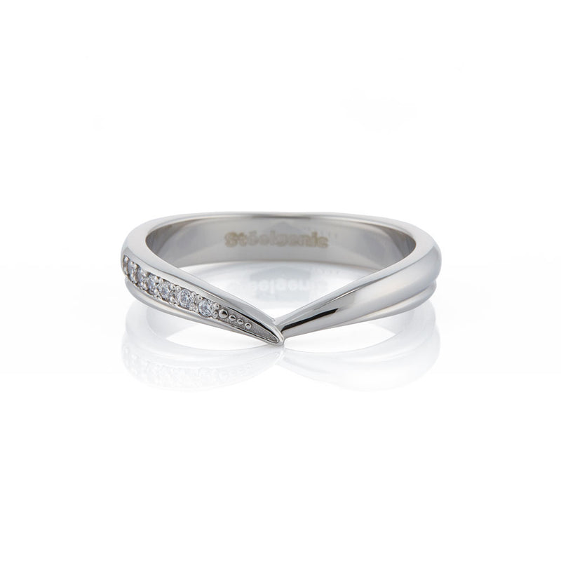 Stéelgenic Diamond Love Ring LUV｜RSN9326